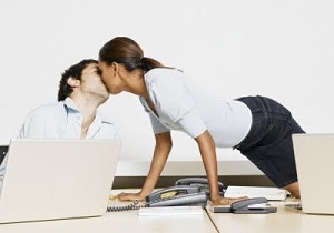 Neighbor tells that husband he's wife is cheating when he's at