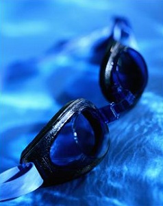 Swim goggles