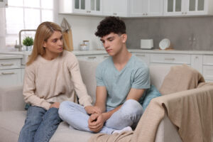 GoodTherapy | How to Help a Teen Grieve the Loss of a Friend