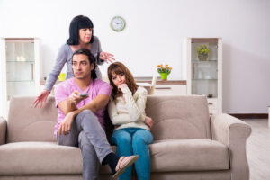 GoodTherapy | Dividing Family Loyalties When You Marry