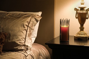 bedside-candle