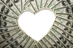 heart-made-out-of-100-dollar-bills