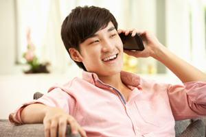 man-laughing-on-phone