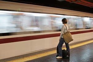 woman waiting for train