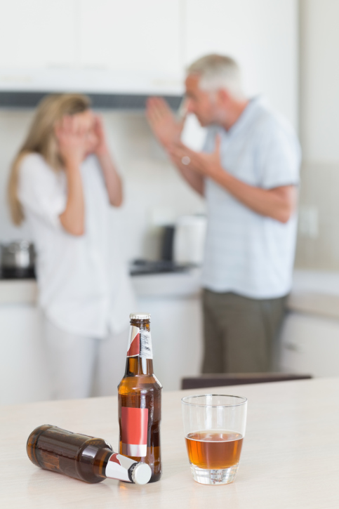 Couple argues after drinking alcohol