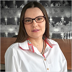 Volha Shelepava, Registered Psychotherapist
