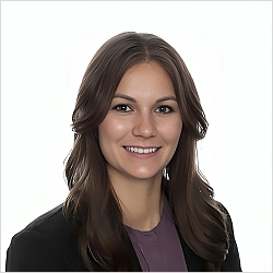 Courtney Lopez, Licensed Clinical Social Worker