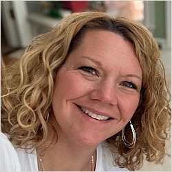 Anna Murray, Licensed Clinical Social Worker