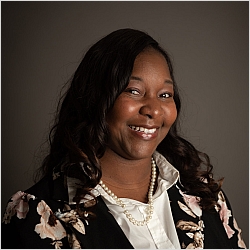 N'Dia Smith, Licensed Clinical Social Worker