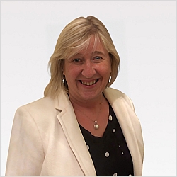 Mary Jo Davis, Licensed Clinical Social Worker