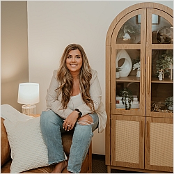 Crystal Pike, Licensed Professional Counselor Associate