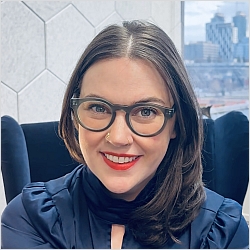 GG (Gabriella) Flint,  Licensed Mental Health Counselor Associate