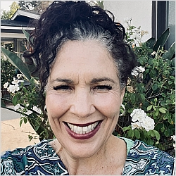 Michelle Farias, Licensed Marriage and Family Therapist