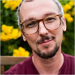 Dan Allmond, Licensed Associate Counselor