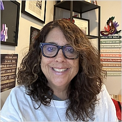 Mindi Levins Pfeifer, Licensed Clinical Social Worker