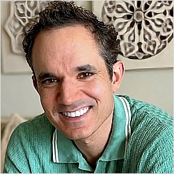 Gavin Versi, MA, Licensed Marriage and Family Associate