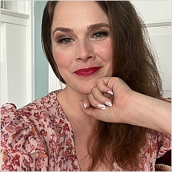 Olivia Roberts, Licensed Clinical Social Worker