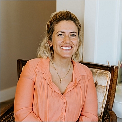 Julia Karrys, MS, Licensed Associate Counselor