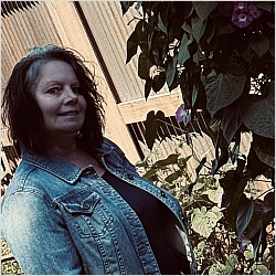 Brenda Hubbard, Licensed Clinical Social Worker, MSW, LAC, ADS