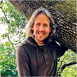 Duncan Collins, Licensed Marriage and Family Therapist