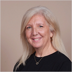 Rhonda Bogenschutz, Licensed Mental Health Counselor, CSAT, CCPS