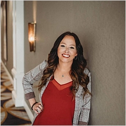 Jacqueline  Vonfeldt, Licensed Marriage and Family Therapist