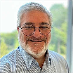 Mitchel Rosenholtz, Licensed Clinical Social Worker