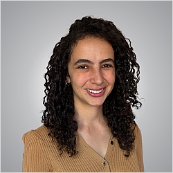 Klielle Glanzberg-Krainin, Licensed Master of Social Work