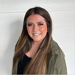 Madeline Leslie, Licensed Professional Counselor