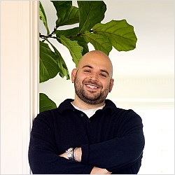 Alek Koundakjian, Licensed Marriage and Family Therapist