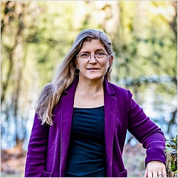 Leah Block, Licensed Mental Health Counselor