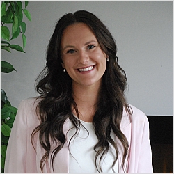 Holly Brochu, Canadian Certified Counsellor