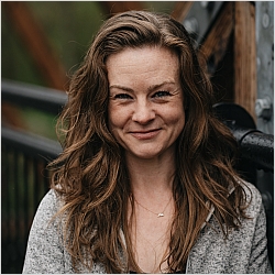 Jenna Schmidt, Licensed Mental Health Counselor Associate, RYT