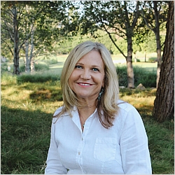 Michelle Ascher-Weinberg, Licensed Marriage and Family Therapist