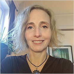 Lisa Puishis LICSW, LMHC in Edmonds