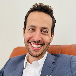 Nattan Hollander, Licensed Marriage and Family Therapist