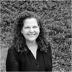 April Waggoner, PhD, LMFT, LMHC, LPC