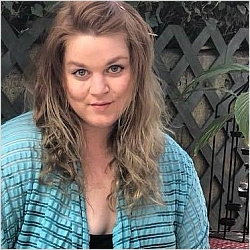 Thea Shire (Samantha Hamar), MA, LMHC