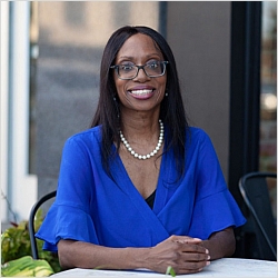 MarShondra Lawrence, MDiv, LPC, CCTP