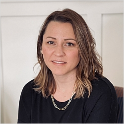 Tracy Llanos, Clinical Mental Health Counselor