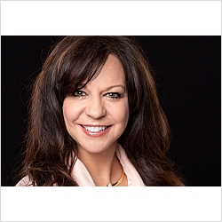 Deanne Abrams McNamara, Registered Mental Health Counselor Intern