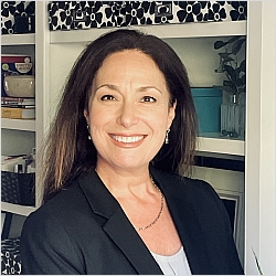 Kim Oliva, Licensed Clinical Psychologist