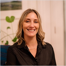 Corrie Blissit, Marriage & Family Therapist Associate, MA