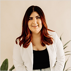 Melissa Kalinowski, Licensed Professional Clinical Counselor