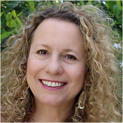 Stephanie Kavoulakos,  M.A., LMFT