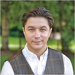 Igor Light,  LMHC, NCC, BCC