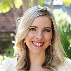 Lauren Cook, PsyD, MMFT