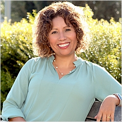 Leeiner  Munoz, Ph.D., Licensed Mental Health Counselor