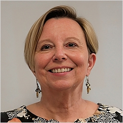 Lynn Burke Reyes, License Professional Counselor