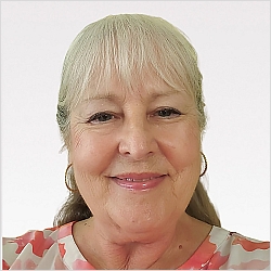 Cynthia Agbayani, Licensed Professional Counselor